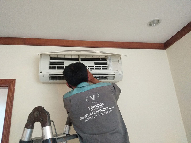 Review địa chỉ tháo lắp máy lạnh quận Tân Phú uy tín tại TP.HCM