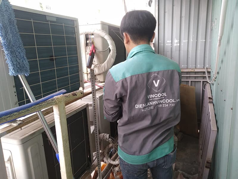 Sửa máy lạnh tại nhà quận Tân Phú ở đâu bảo hành tốt?