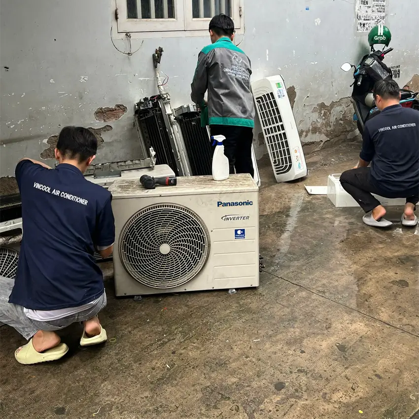 Vệ sinh máy lạnh quận Bình Tân uy tín, có mặt trong 30 phút