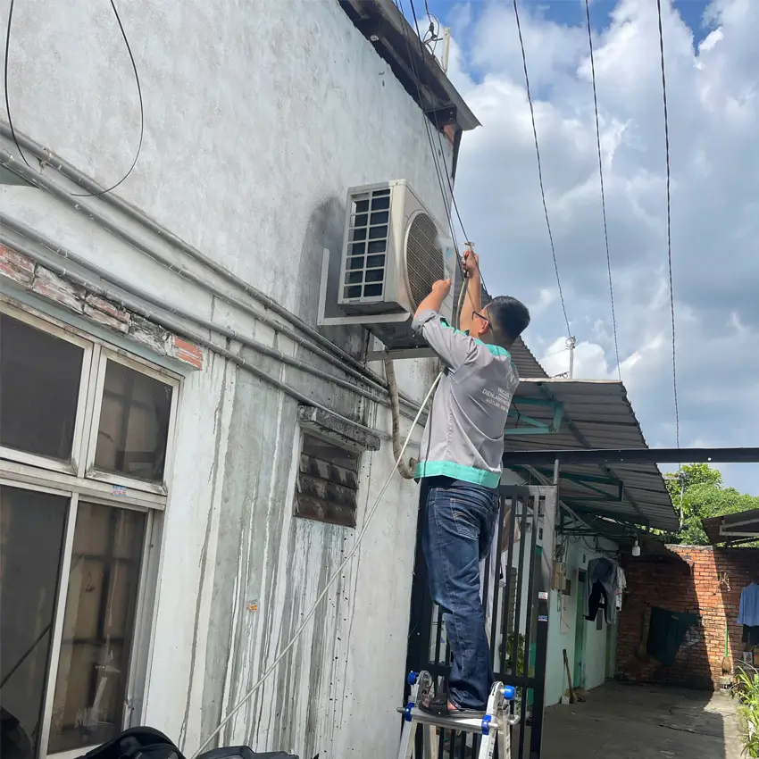 Bảng giá vệ sinh máy lạnh quận Tân Phú tại Vincool được xây dựng rõ ràng giúp khách hàng yên tâm