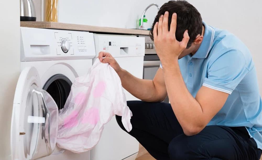 Máy giặt quần áo không sạch