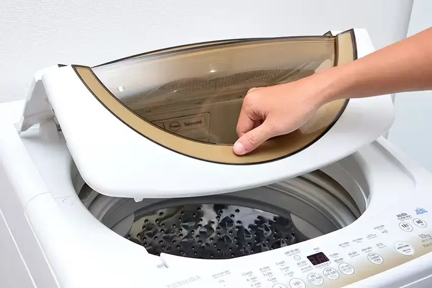 Nắp chưa đóng kín có thể khiến máy giặt Toshiba dừng trước bước xả nước