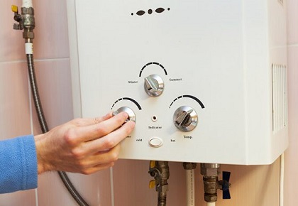 Những mẹo giúp tiết kiệm điện máy nước nóng hiệu quả