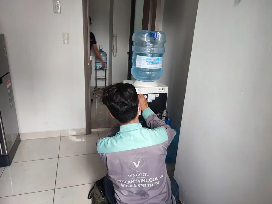  Sửa máy nước nóng quận Bình Tân VinCool phục vụ tại nhà 24/7