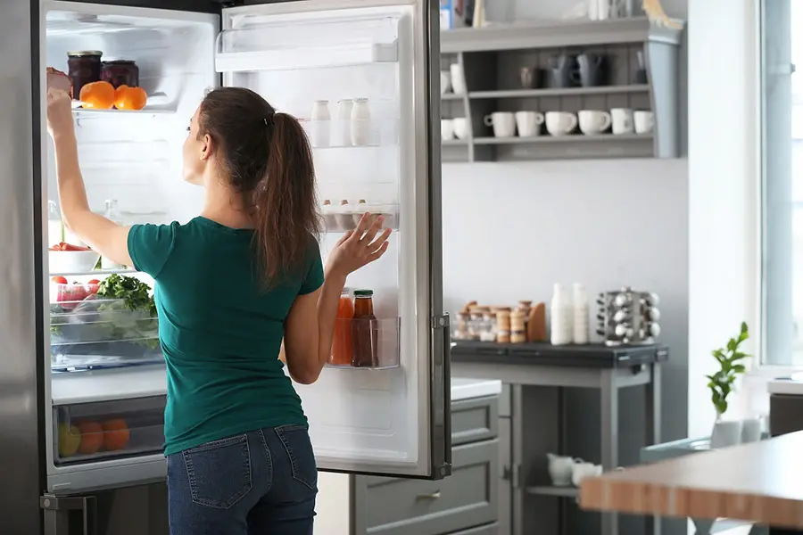 Tủ lạnh không lạnh là một trong những dấu hiệu block tủ lạnh hư hỏng