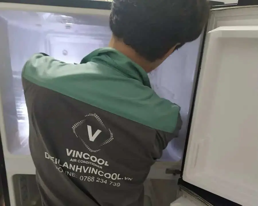 Điện lạnh Vincool giúp sửa chữa tủ lạnh LG uy tín và chuyên nghiệp