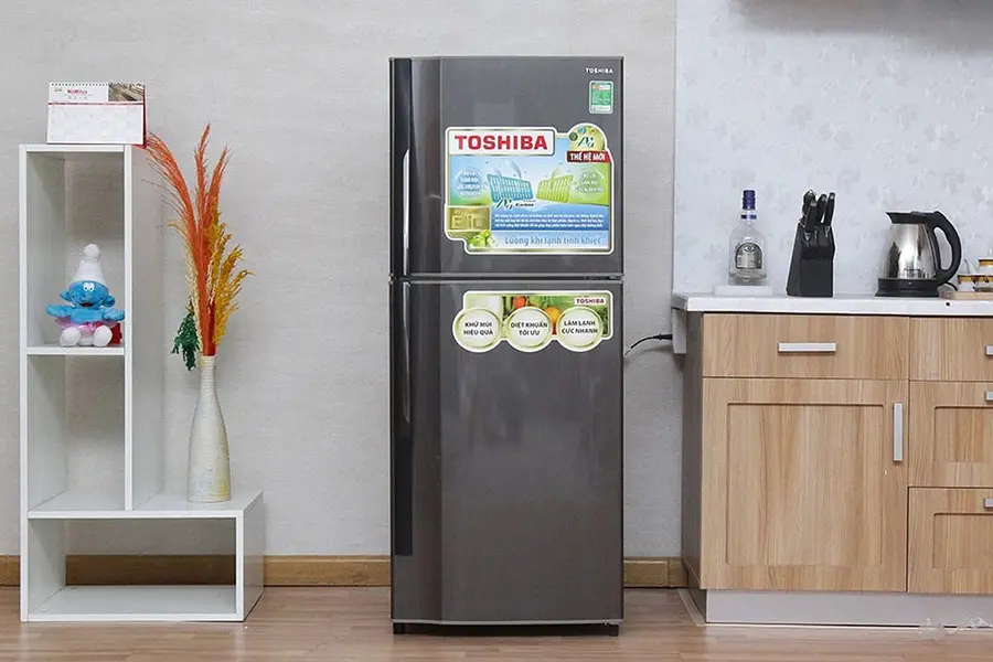 Bảo hành tủ lạnh Toshi khi còn nguyên vẹn tem mác
