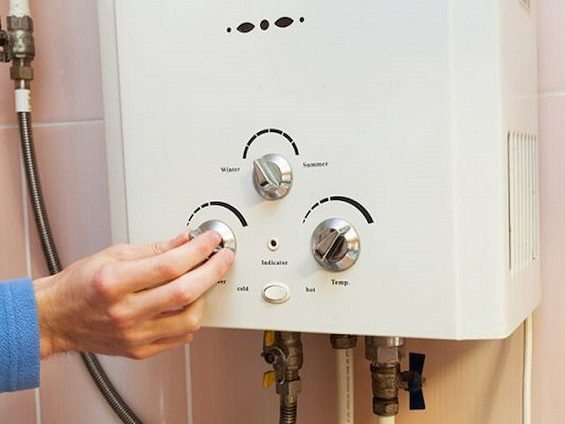 Có nên mua máy nước nóng trực tiếp cũ không?