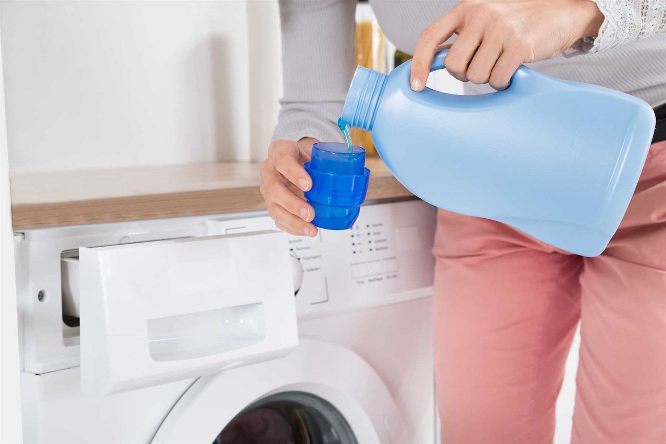 Sử dụng nước giặt cho máy giặt cửa ngang