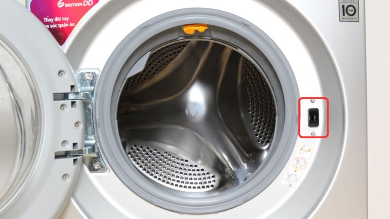 Thay công tắc cửa máy giặt bao nhiêu tiền? Dấu hiệu công tắc cửa máy giặt hỏng