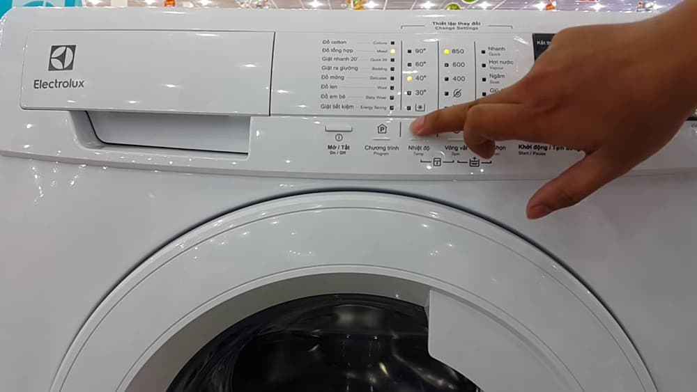 Cần kiểm tra thật kỹ lưỡng trước khi mua máy giặt cũ