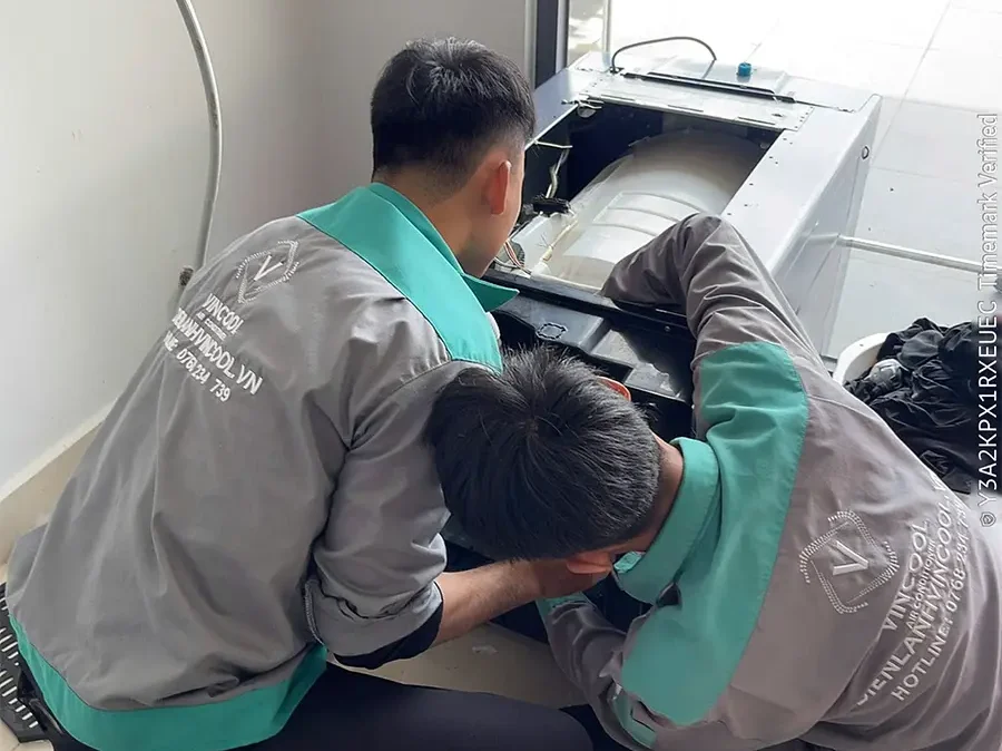 Vệ sinh máy giặt Quận 8
