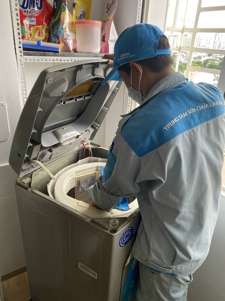 Vệ sinh máy giặt tại TPHCM - Top 10 đơn vị giá rẻ có mặt nhanh nhất
