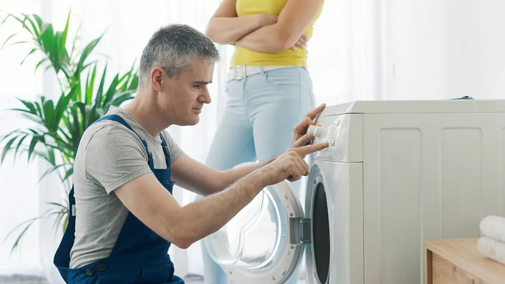 Sửa máy giặt: Những điều bạn cần biết để tránh mất tiền