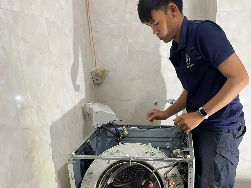 Vệ sinh máy giặt Hóc Môn tại nhà có mặt nhanh trong 30 phút