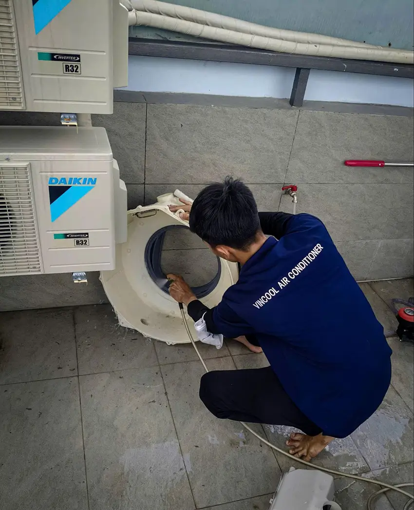 Sửa máy lạnh quận 11 – thợ tới trong 30 phút, kiểm tra miễn phí Kỹ thuật viên tại Vincool có kinh nghiệm sửa nhiều dòng máy lạnh