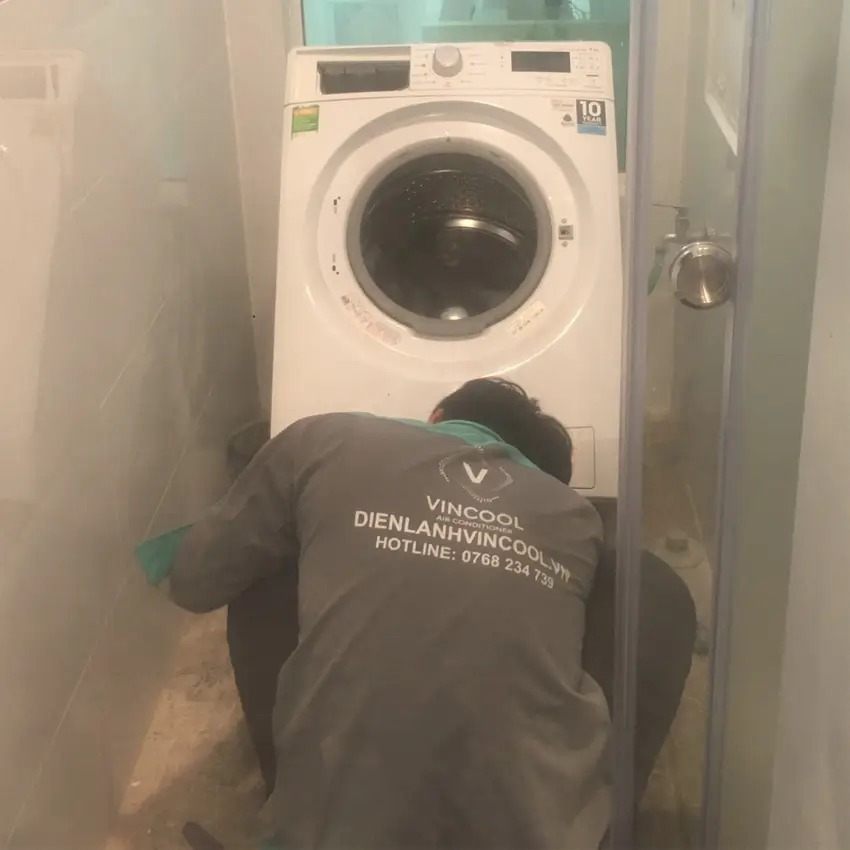 Lỗi OC máy giặt Samsung do đâu, tự xử lý được không? Dich vụ sửa máy giặt Samsung đến từ Điện lạnh Vincool