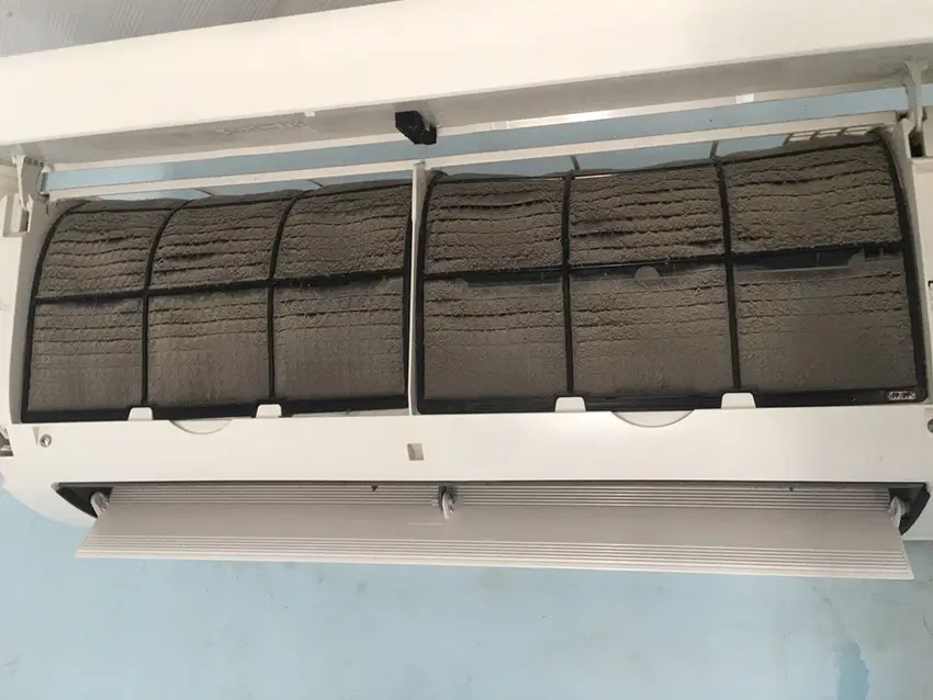 Tác động lâu dài của bụi bẩn và ẩm mốc đến máy lạnh