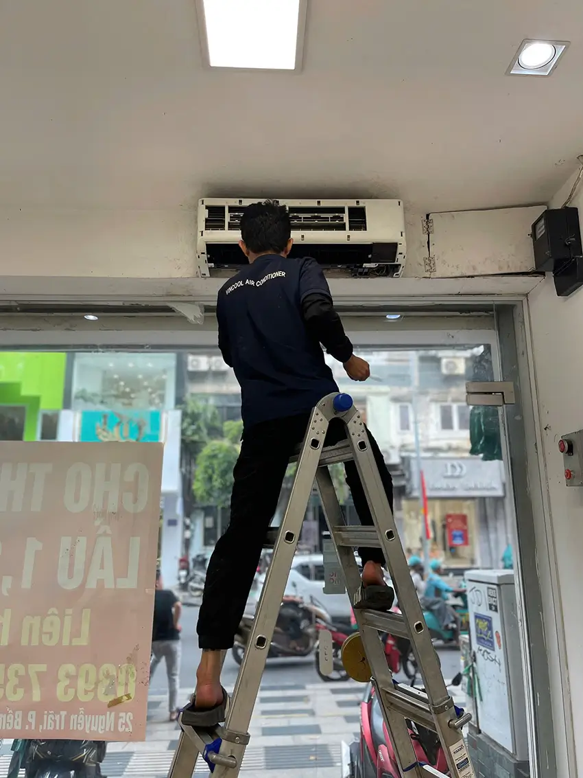 Dời máy lạnh giá bao nhiêu theo từng loại máy