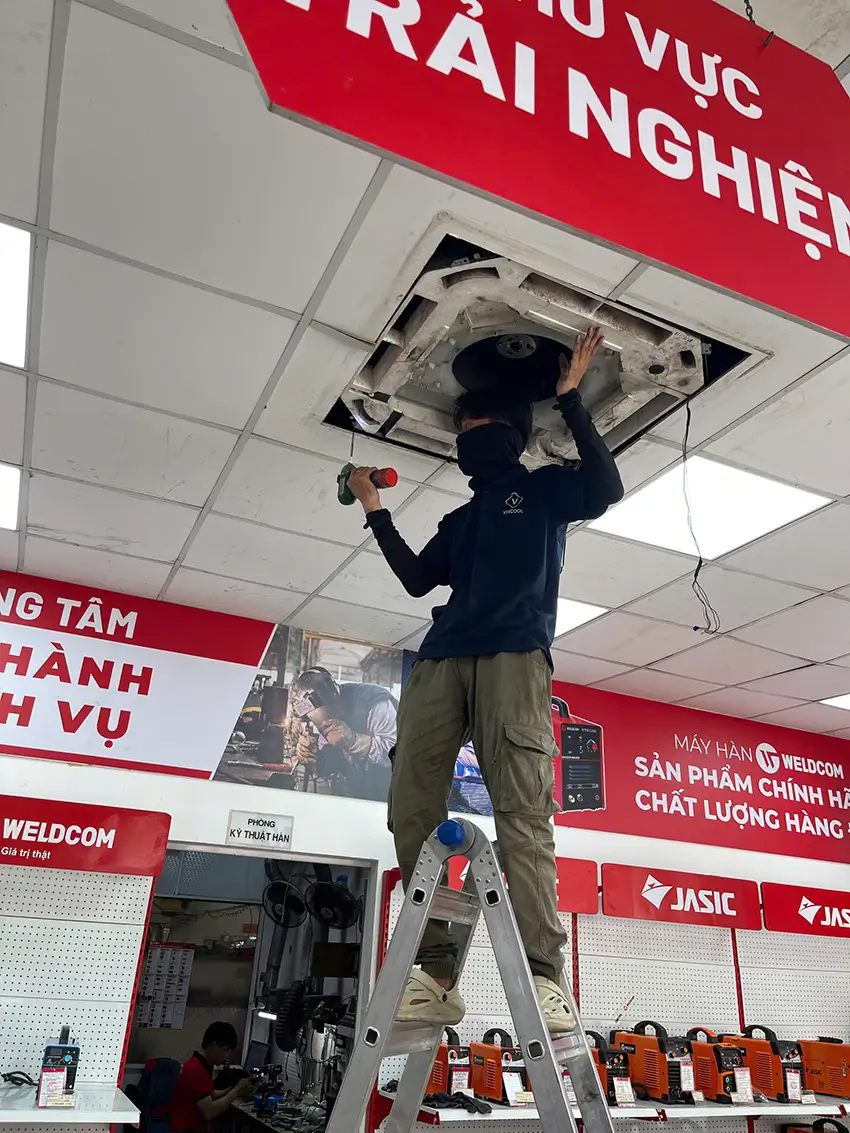 Hướng dẫn lắp đặt máy lạnh âm trần chuẩn kỹ thuật A–Z Dịch vụ lắp đặt máy lạnh chuyên nghiệp từ Điện lạnh Vincool