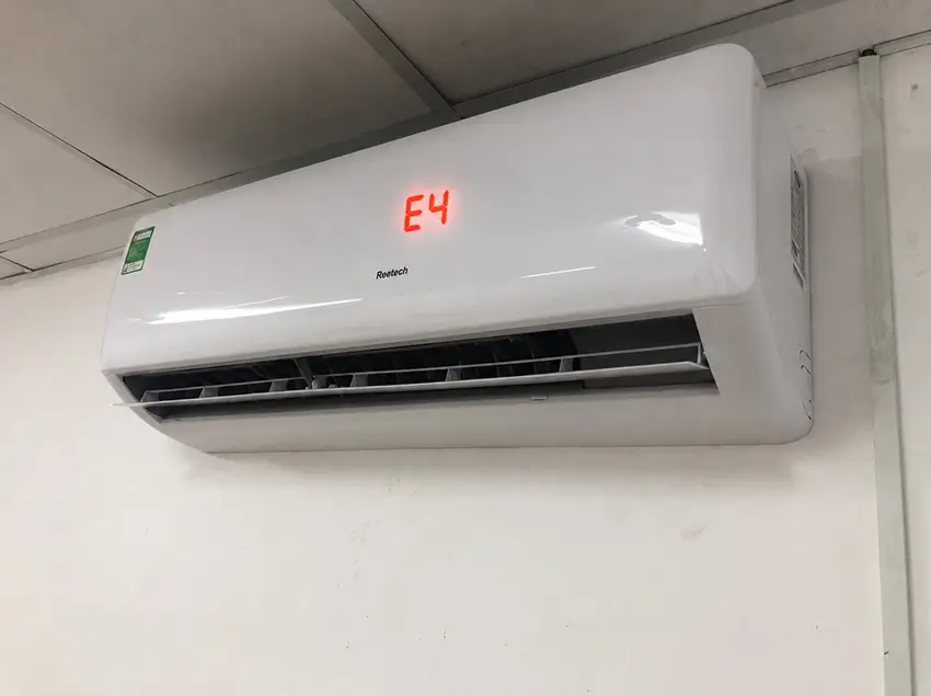 Máy lạnh Reetech báo lỗi E4 phải làm sao? Cách xử lý