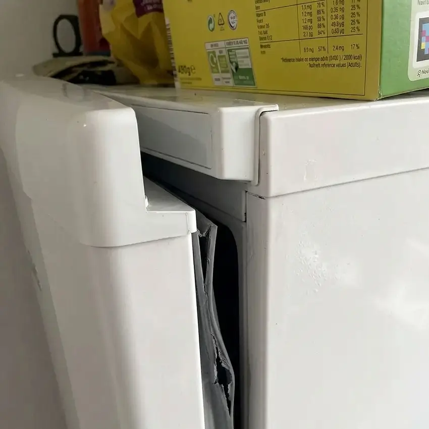 Cách sửa ron tủ lạnh bị hở đơn giản, dễ làm tại nhà