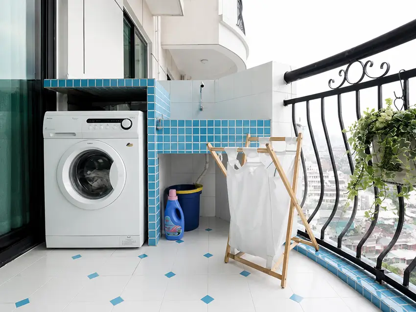 Người dùng có thể để máy giặt ngoài trời nếu được bảo vệ an toàn