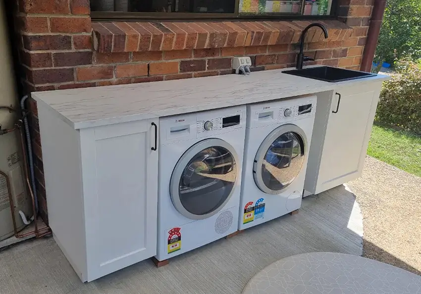 Máy giặt để ngoài trời có sao không là câu hỏi nhiều người đặt ra